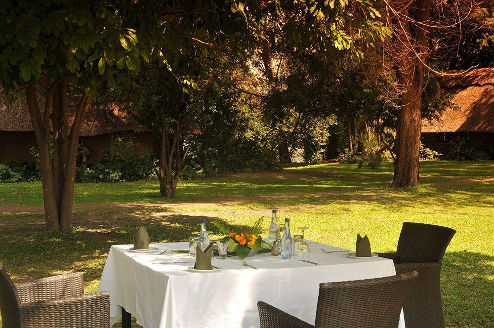 Three Cities Thorntree River Lodge Livingstone Exterior foto